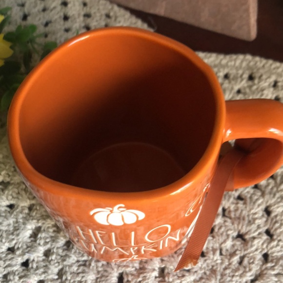 Rae Dunn HELLO PUMPKIN Coffee Mug - Picture 2 of 6